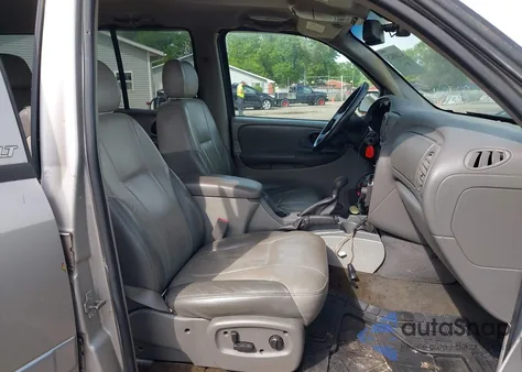 2004 Chevrolet Trailblazer Lt из США, поврежденный, VIN 1GNDT13S942252844